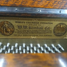 Cargar imagen en el visor de la galería, Kimball Victorian Upright Piano

