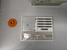 Cargar imagen en el visor de la galería, Model 17500 Sears Kenmore Sewing Machine Button Holer With Accessory Box
