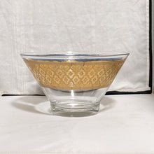 Cargar imagen en el visor de la galería, Culver MCM Blue and 22k Gold Seville Diamond Pattern Punch Bowl
